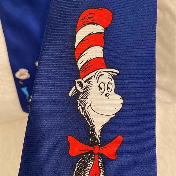 Dr. Seuss silk neckties 2 New ties “The Cat 🐈‍⬛ in The Hat” 🎩 - Picture 6 of 16